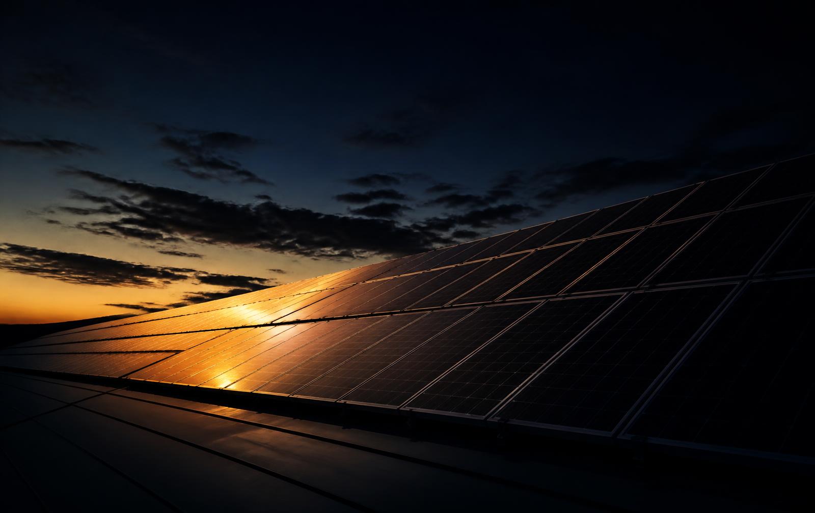 Indian rooftop solar panel array at golden hour — compare solar quotations with SolarScope